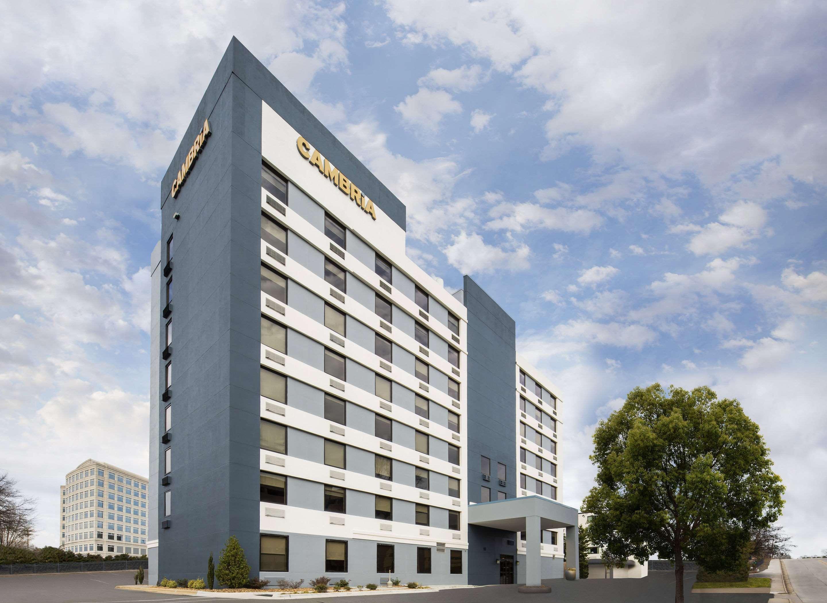เดอะ ลอดจ์ แอท ดยุก เมดิคัล เซ็นเตอร์ Hotel เดอแรม ภายนอก รูปภาพ